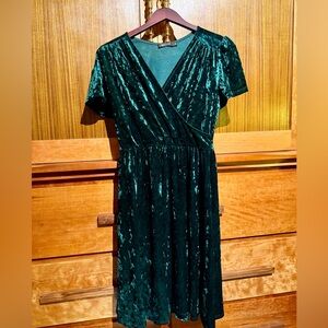 Mikarose Green Velvet Midi Dress